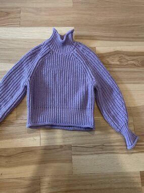 Lilac purple chunky cropped sweater H&M size M